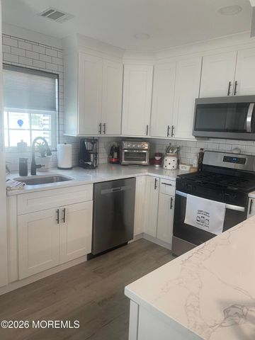 1 Chelsea Court, Neptune Township, NJ 07753