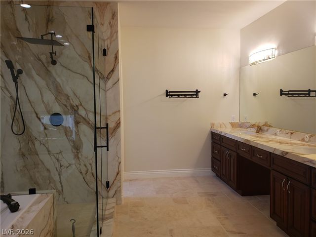 7261 Obannon Drive, Las Vegas, NV 89117