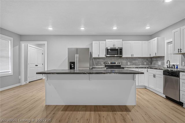 408 E Woodson Avenue, Fort Smith, AR 72916