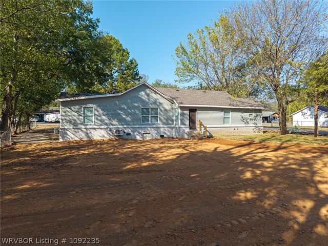 408 E Woodson Avenue, Fort Smith, AR 72916