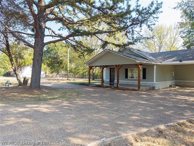 408 E Woodson Avenue, Fort Smith, AR 72916