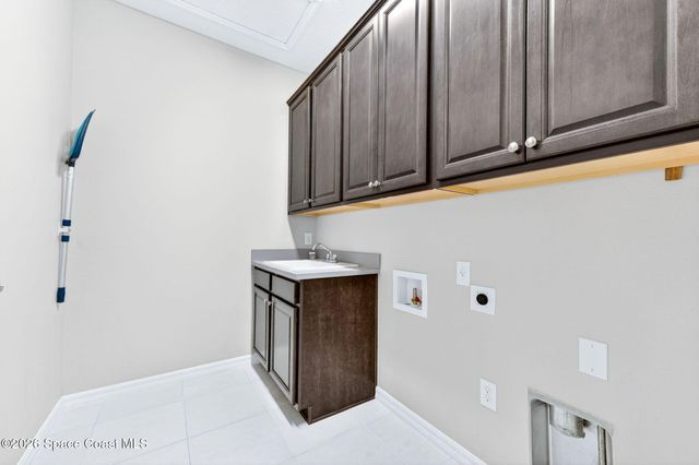 7945 Millbrook Avenue, Melbourne, FL 32940