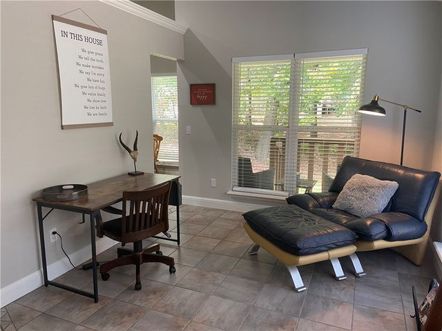 15 Rillington Drive, Bella Vista, AR 72714