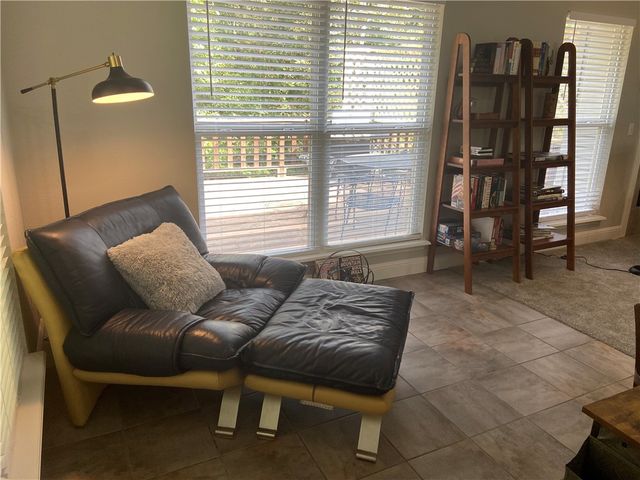 15 Rillington Drive, Bella Vista, AR 72714