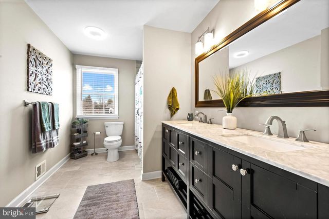 6 SANDSPRING CT, Cockeysville, MD 21030