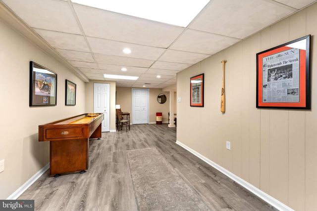 6 SANDSPRING CT, Cockeysville, MD 21030