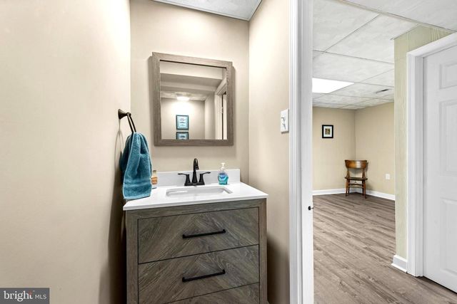 6 SANDSPRING CT, Cockeysville, MD 21030