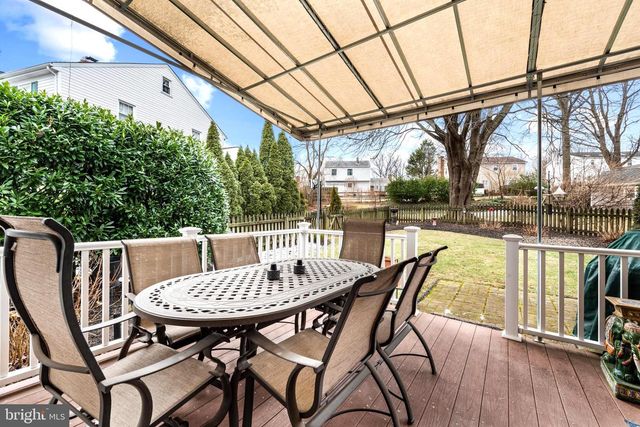 6 SANDSPRING CT, Cockeysville, MD 21030