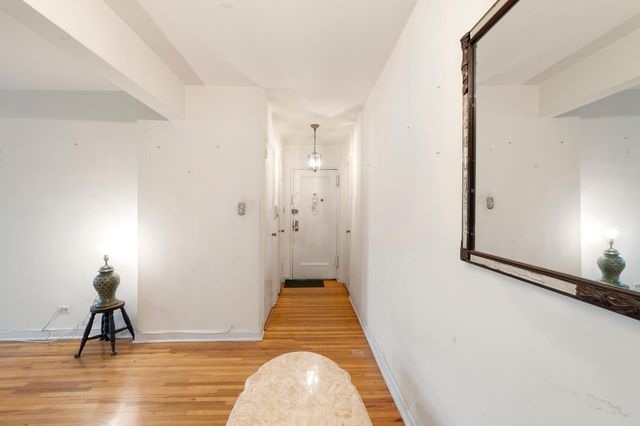 221 McDonald Ave Apt 4N, New York City, NY 11218