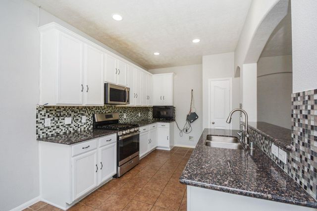 6527 Capridge Drive, Houston, TX 77048