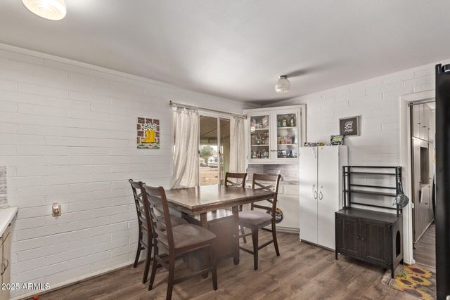 270 Debs Circle, Morristown, AZ 85342