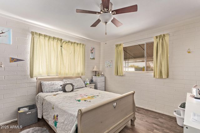 270 Debs Circle, Morristown, AZ 85342