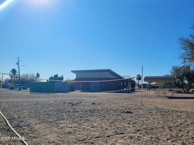 270 Debs Circle, Morristown, AZ 85342