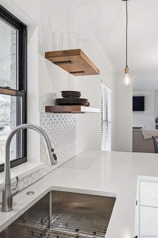 1120 Grape Street, Denver, CO 80220