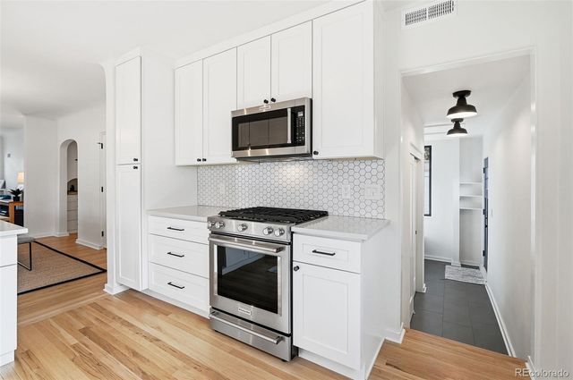 1120 Grape Street, Denver, CO 80220