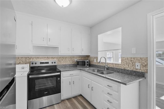 635 Kings View CT, Hampton, VA 23669