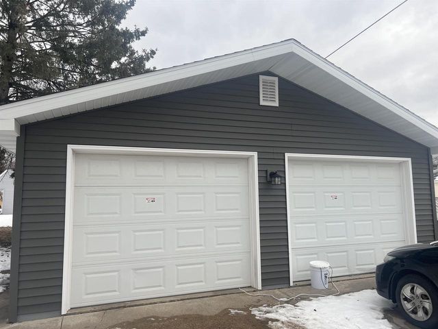 601 5TH AVENUE, Stevens Point, WI 54481