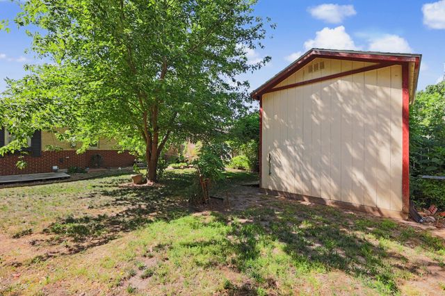 427 Ivah, Haysville, KS 67060