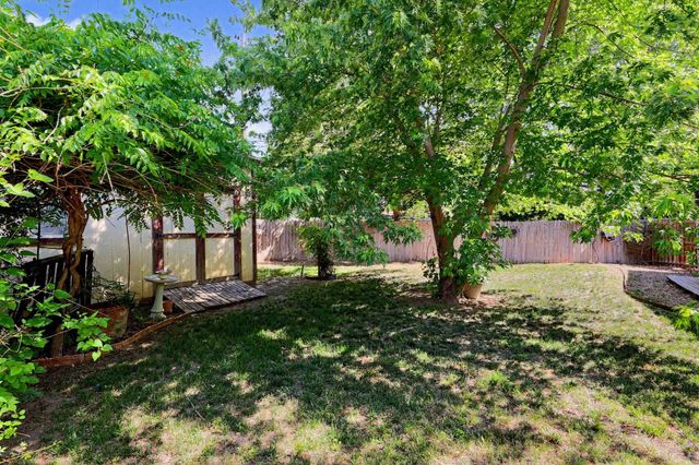 427 Ivah, Haysville, KS 67060