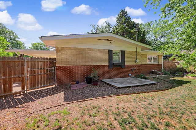 427 Ivah, Haysville, KS 67060
