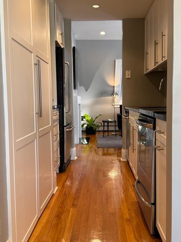 27 E Springfield St 3, Boston, MA 02118