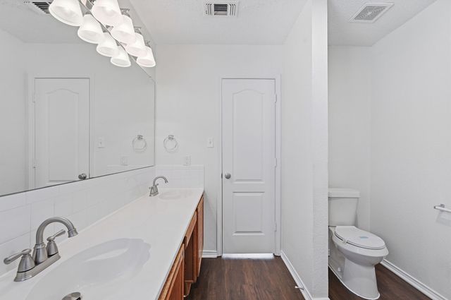 736 Trees Drive, Cedar Hill, TX 75104