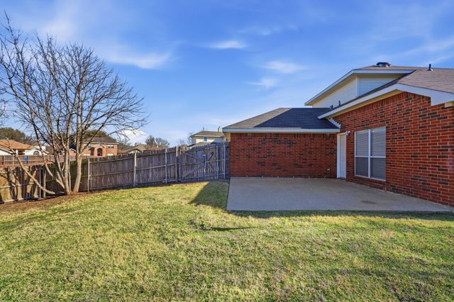 736 Trees Drive, Cedar Hill, TX 75104