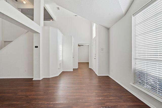 736 Trees Drive, Cedar Hill, TX 75104