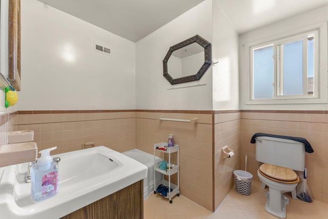 109 Hobart Avenue, San Mateo, CA 94402