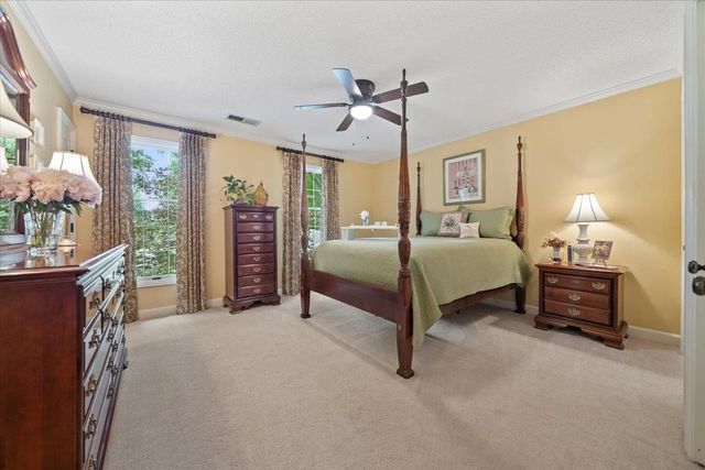8359 DRURY LN, Germantown, TN 38139