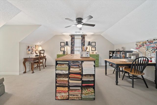8359 DRURY LN, Germantown, TN 38139
