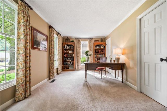 8359 DRURY LN, Germantown, TN 38139