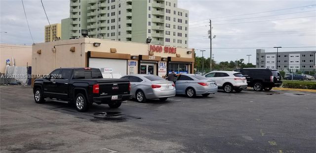 2387 NW 54th St, Miami, FL 33142