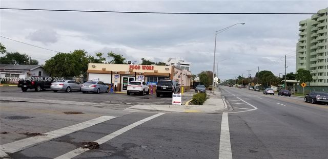 2387 NW 54th St, Miami, FL 33142