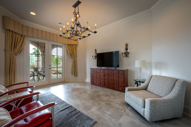112 Menard Place, Thibodaux, LA 70301