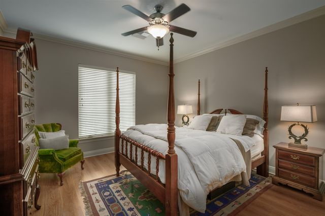 112 Menard Place, Thibodaux, LA 70301