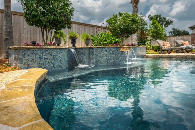 112 Menard Place, Thibodaux, LA 70301