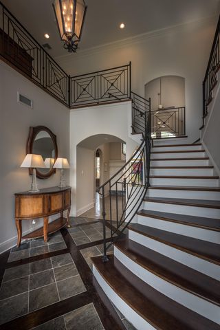112 Menard Place, Thibodaux, LA 70301