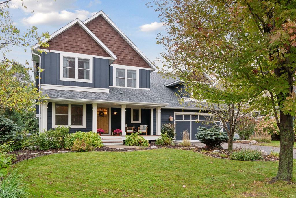 2138 Vermillion Bay, Woodbury, MN 55129