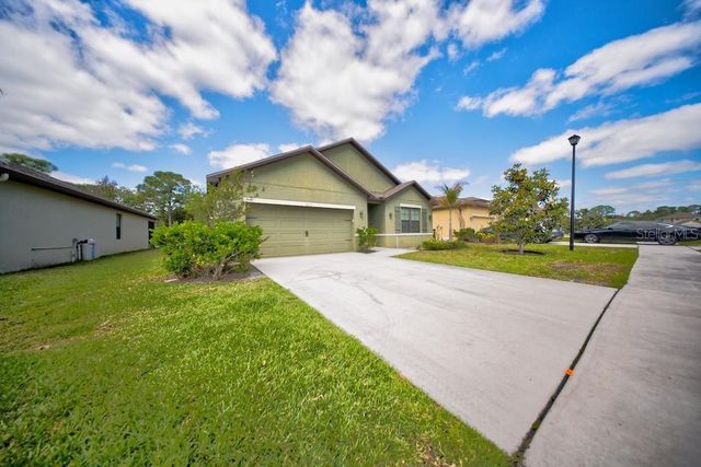 6151 NORTHWEST REGENT STREET, Port St Lucie, FL 34983