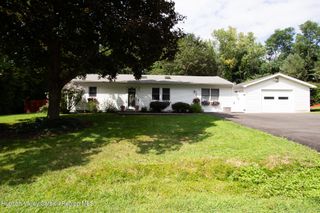 75 Oak Leaf Drive, Stuyvesant, NY 12173