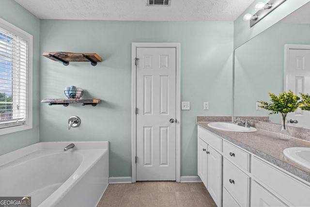 131 Stonebrooke Drive, Colbert, GA 30628