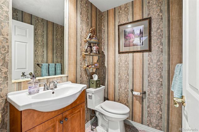 9143 Lark Sparrow Place, Highlands Ranch, CO 80126