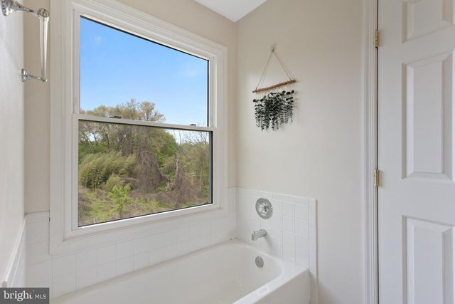 26 ESPERANZA CT, Baltimore, MD 21208