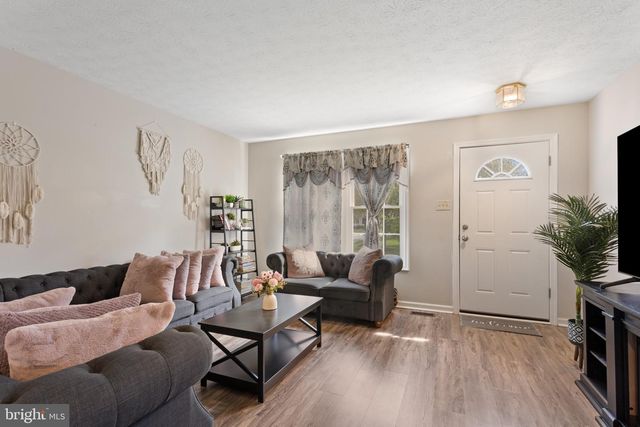 26 ESPERANZA CT, Baltimore, MD 21208