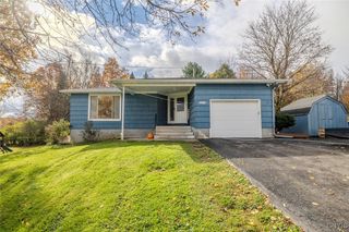 6414 Hedgerow Lane, Lafayette, NY 13078