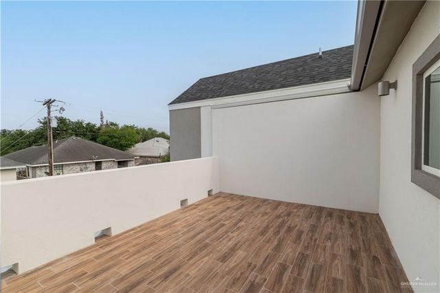 5406 N Crown Point, Pharr, TX 78577