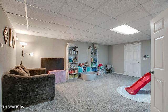 417 River Rd, Loudon, TN 37774