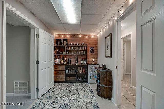 417 River Rd, Loudon, TN 37774