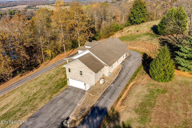 417 River Rd, Loudon, TN 37774